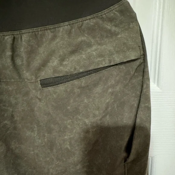 lululemon athletica Olive Drawcord Athletic Shorts with Black Waistband - Picture 6 of 7